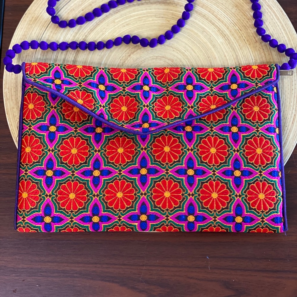 Montara Boho Floral Purse